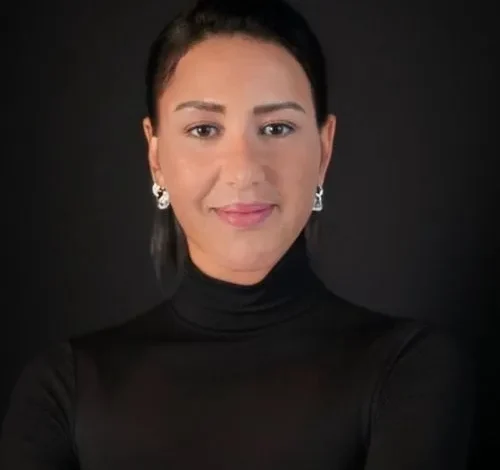 Zineb Essahili Khairane